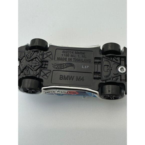 Hot Wheels Gran Turismo Bmw M4 6/8 Loose - Picture 5 of 5